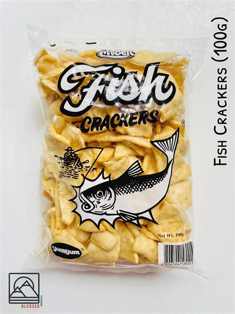 Fish cracker .